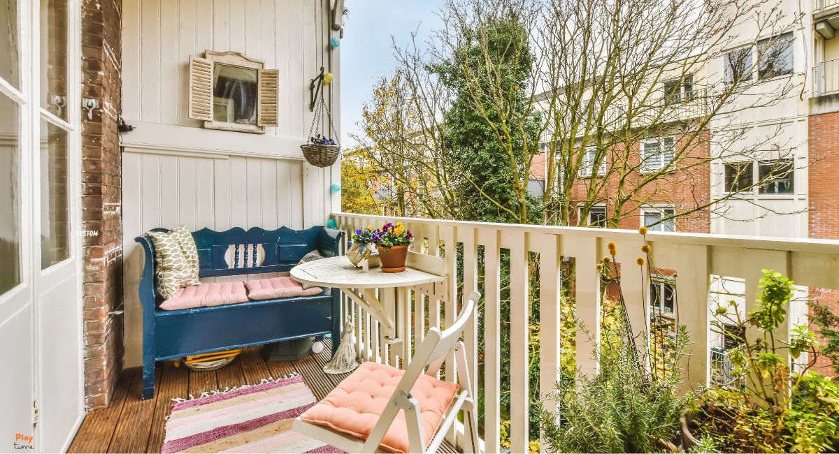 Blue Bench Balcony Design